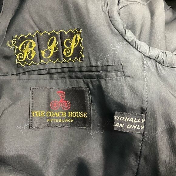 VINTAGE IVES SAINT LAURENT Velvet Blazer - Picture 6 of 7